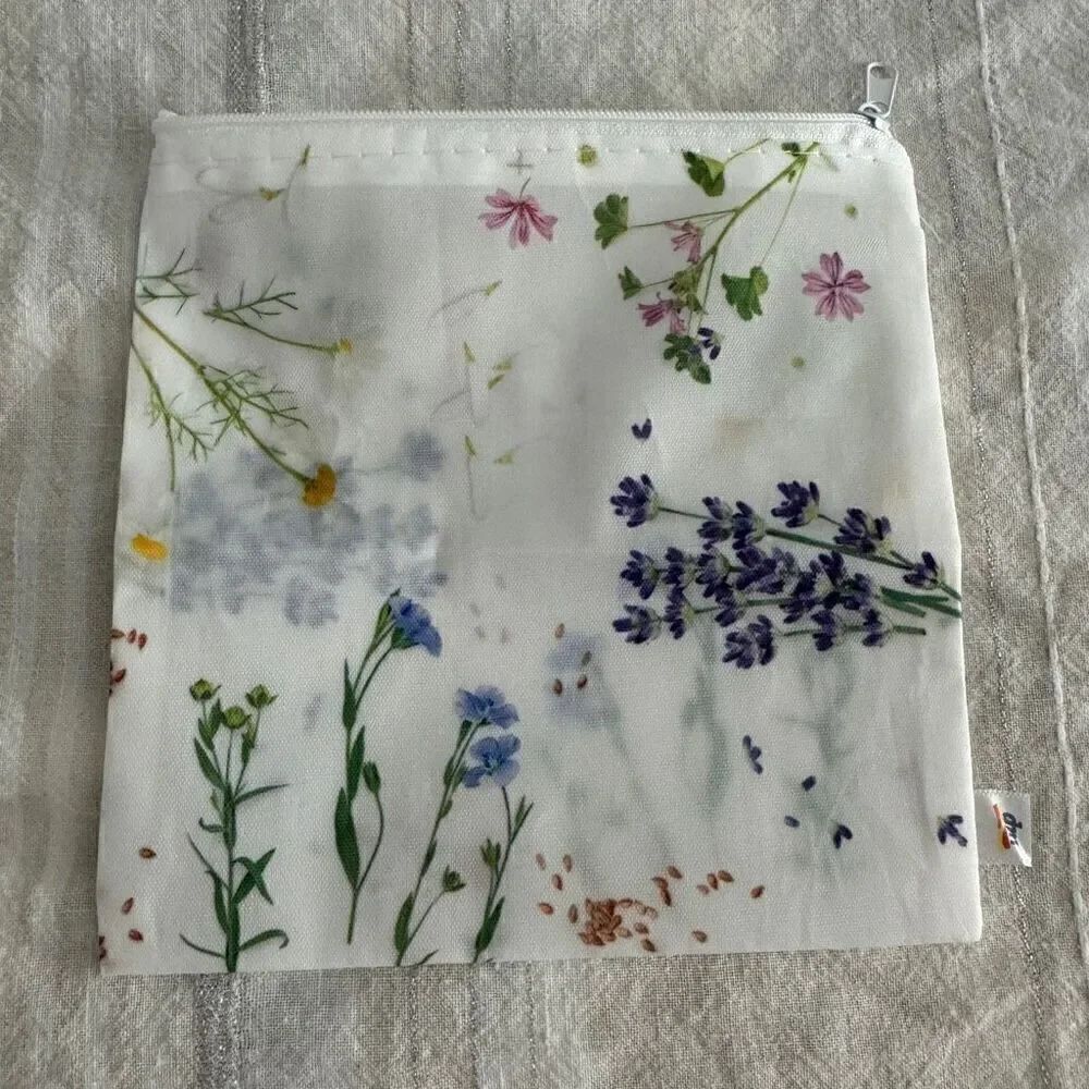 DM Drogerie Markt Storage Pouch